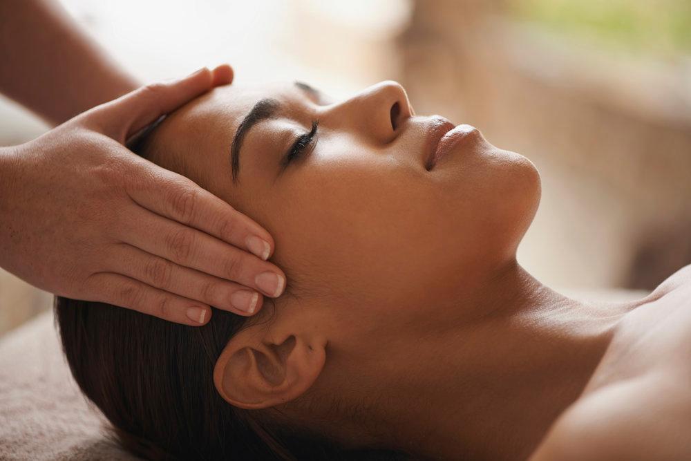 Découvrir la magie du Massage Crânien à Domicile